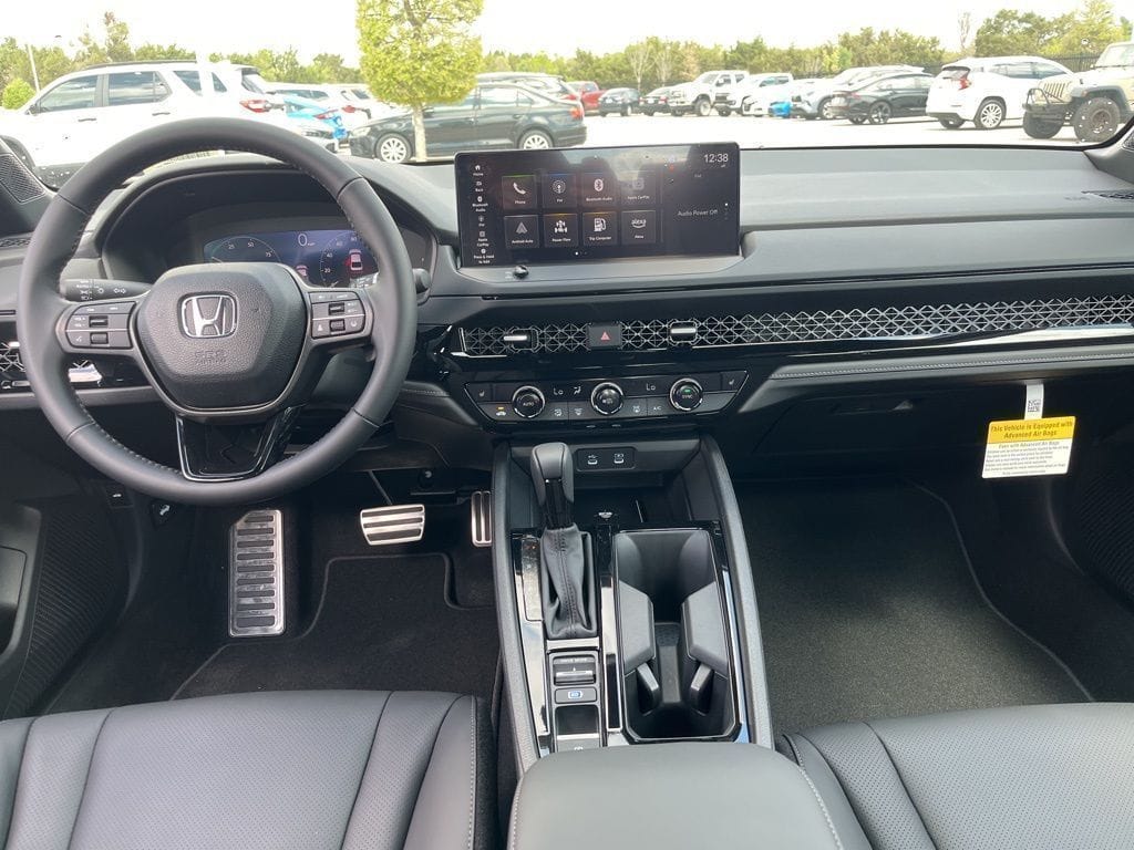 2026 Honda Accord Hybrid Sport-L - Photo 9