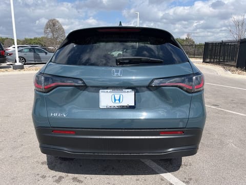2026 Honda HR-V LX