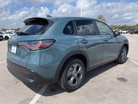 2026 Honda HR-V LX
