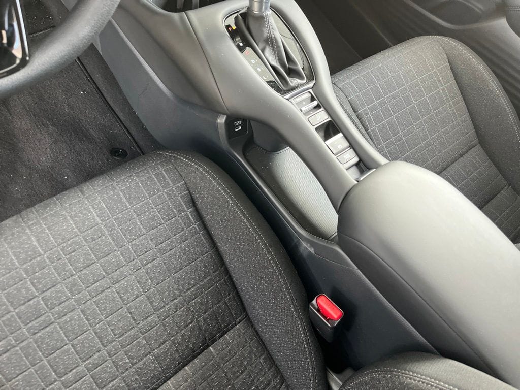 2026 Honda HR-V LX - Photo 18