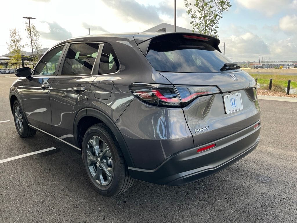 2026 Honda HR-V LX - Photo 6