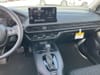 9 thumbnail image of  2026 Honda HR-V LX