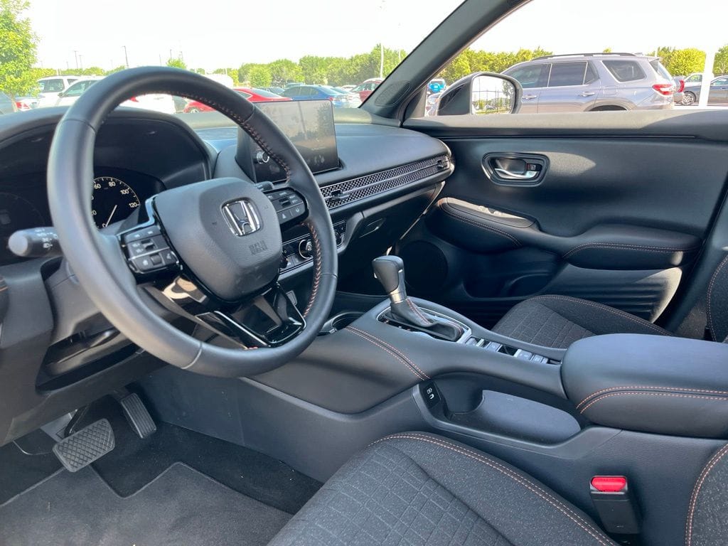 2026 Honda HR-V Sport - Photo 10