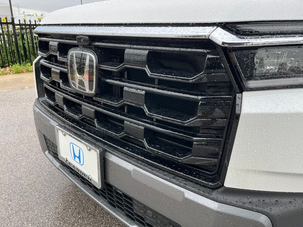 2026 Honda Pilot Elite - Photo 16