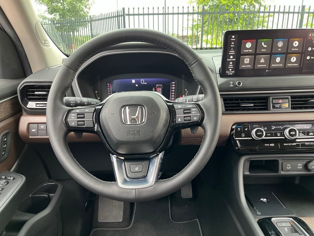 2026 Honda Pilot Elite - Photo 17