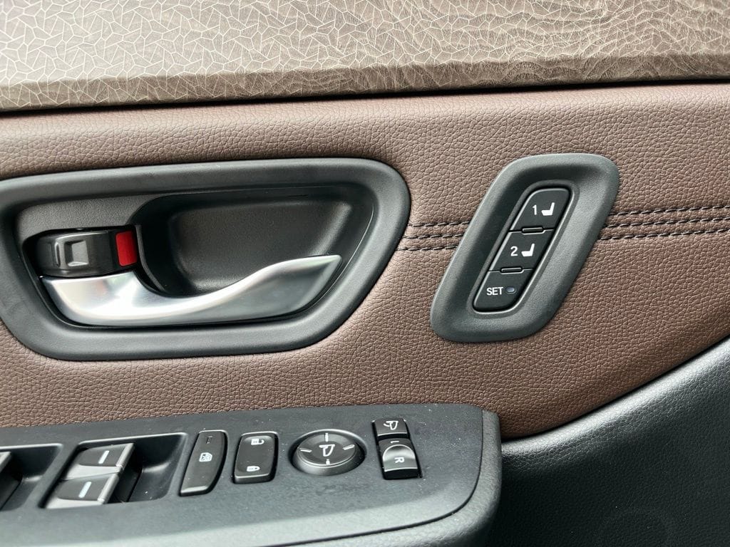 2026 Honda Pilot Elite - Photo 11
