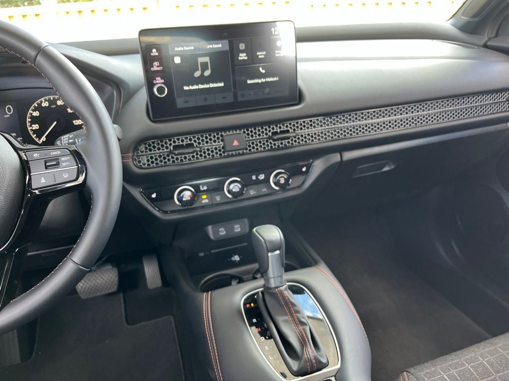 2027 Honda HR-V Sport - Photo 18