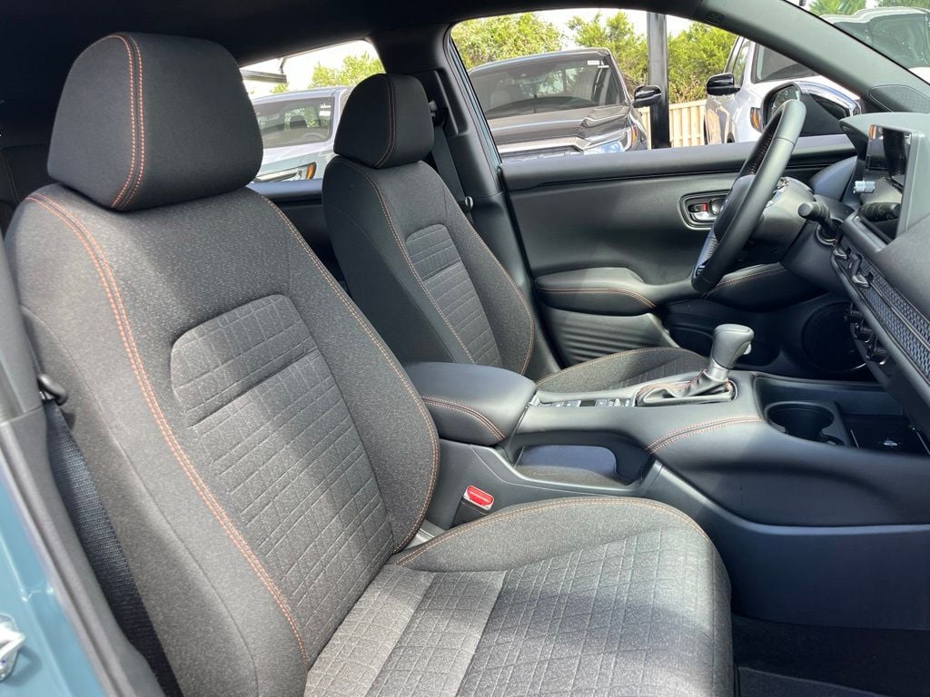 2027 Honda HR-V Sport - Photo 29