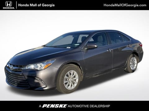 1 image of 2016 Toyota Camry LE