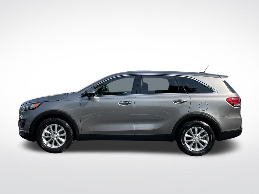 Used 2018 Kia Sorento L with VIN 5XYPG4A39JG426680 for sale in Buford, GA
