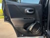 39 thumbnail image of  2020 Jeep Renegade Latitude
