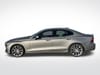 2 thumbnail image of  2020 Volvo S60 Momentum