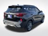 6 thumbnail image of  2021 Kia Seltos S