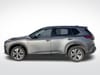 2 thumbnail image of  2021 Nissan Rogue SV
