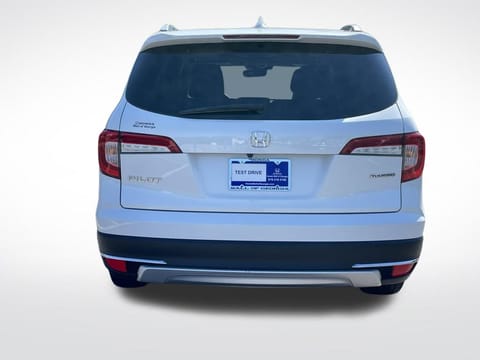 2022 Honda Pilot Touring 7-Passenger