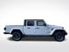 7 thumbnail image of  2022 Jeep Gladiator Overland