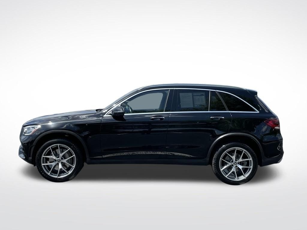 2022 Mercedes-Benz GLC GLC300 - Photo 2