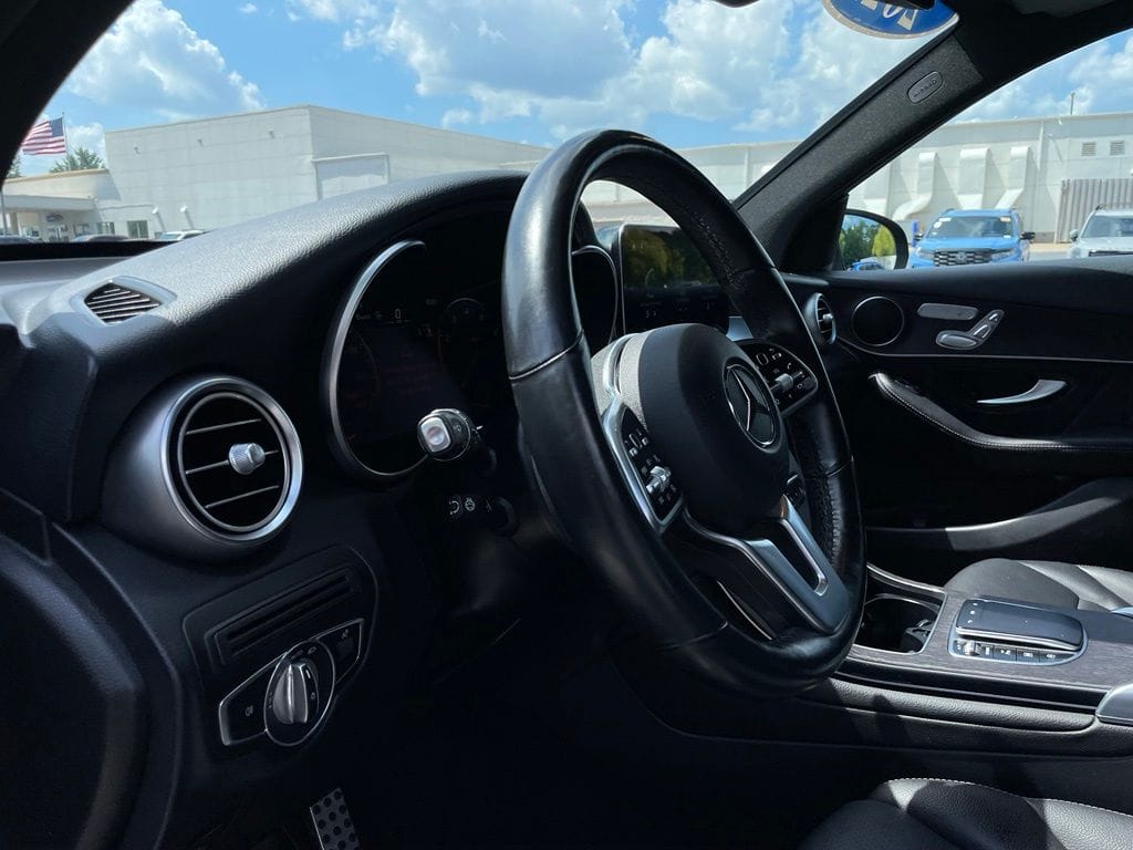 2022 Mercedes-Benz GLC GLC300 - Photo 28