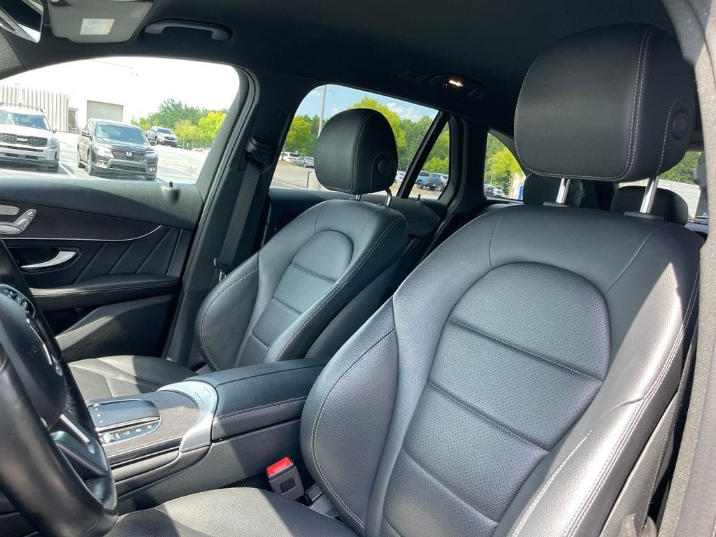 2022 Mercedes-Benz GLC GLC300 - Photo 26