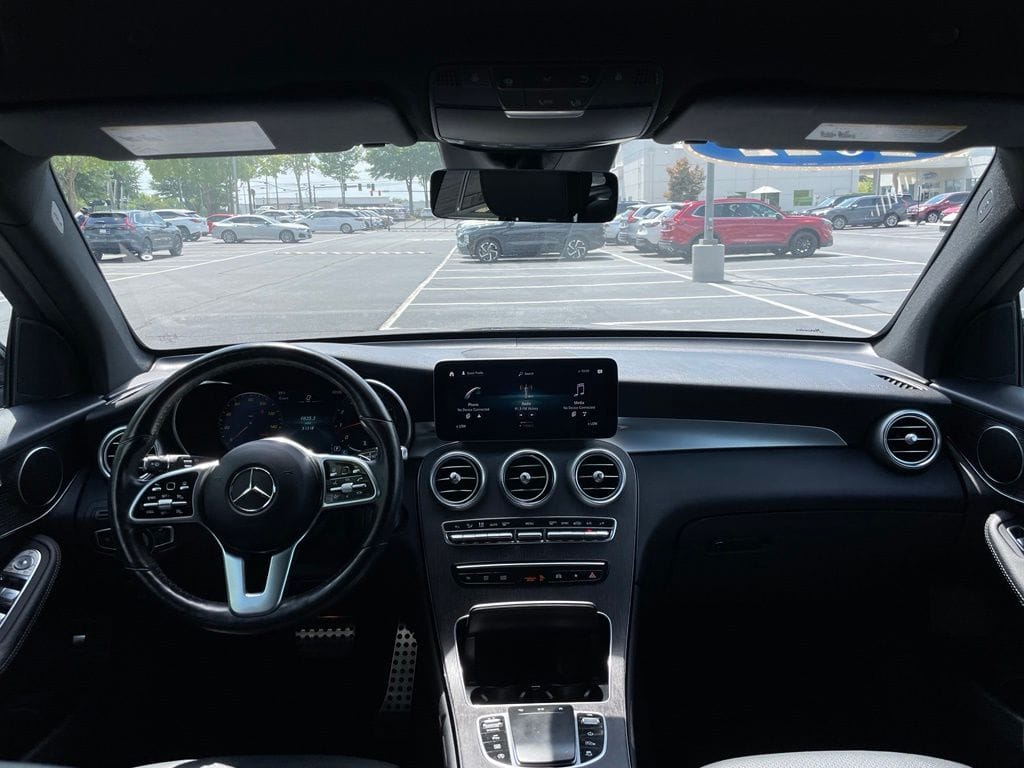 2022 Mercedes-Benz GLC GLC300 - Photo 11