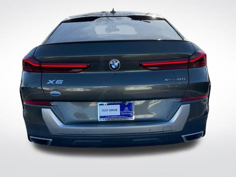 2023 BMW X6 xDrive40i