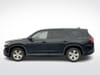 2 thumbnail image of  2023 Honda Pilot LX