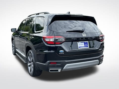 2023 Honda Pilot Touring