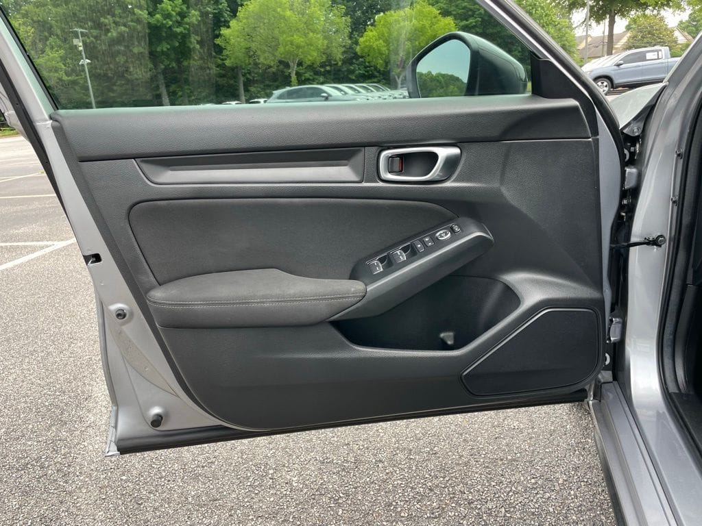 2024 Honda Civic Hatchback Sport - Photo 23