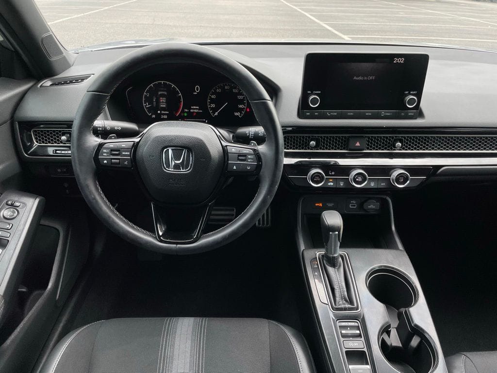 2024 Honda Civic Hatchback Sport - Photo 11