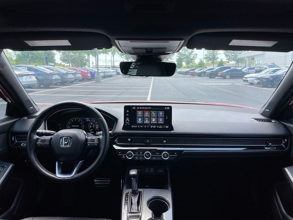 2024 Honda Civic Hatchback Sport Touring - Photo 10