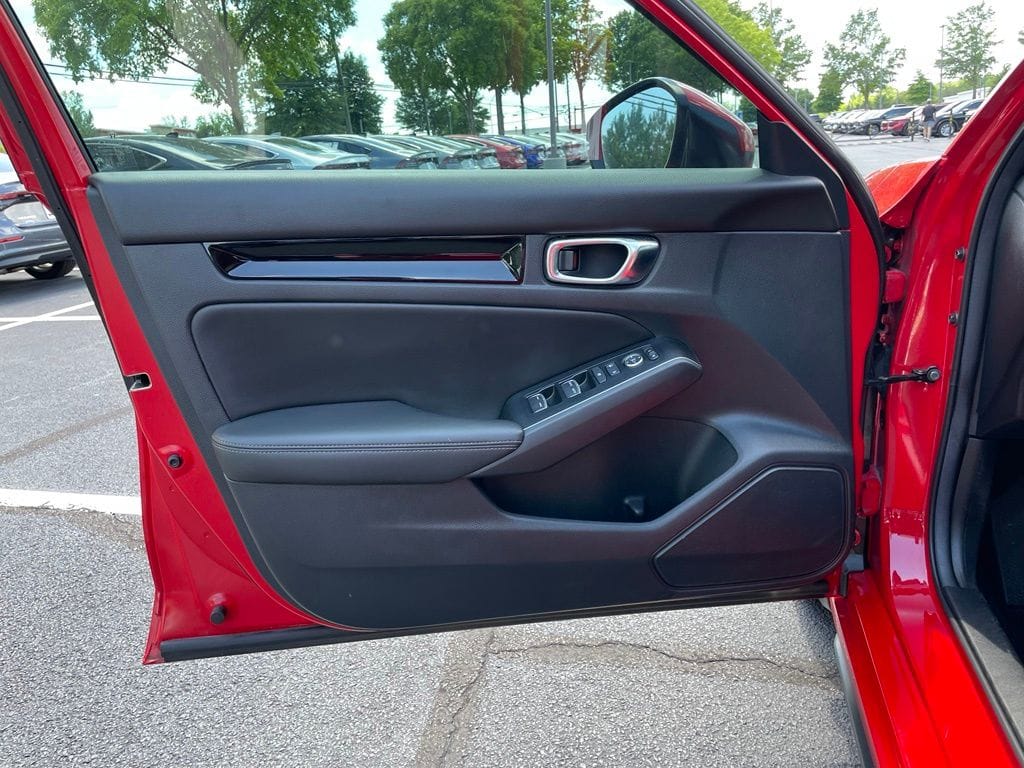 2024 Honda Civic Hatchback Sport Touring - Photo 24