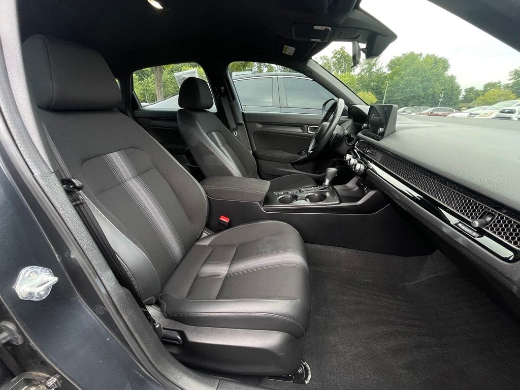 2024 Honda Civic Sport - Photo 32