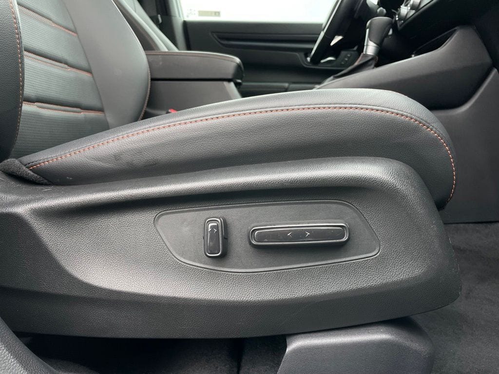 2024 Honda CR-V Sport-L - Photo 30