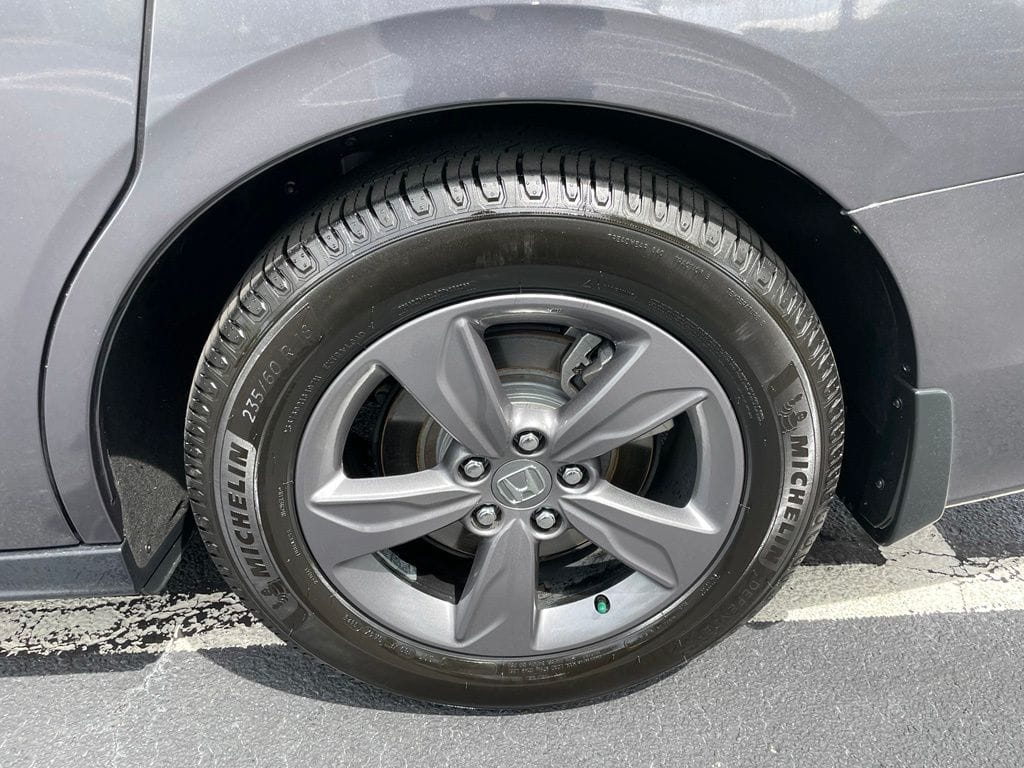 2024 Honda Odyssey EX - Photo 46