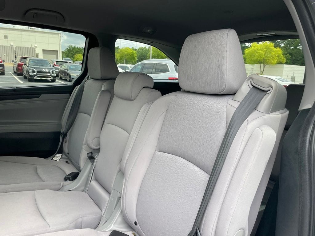2024 Honda Odyssey EX - Photo 41
