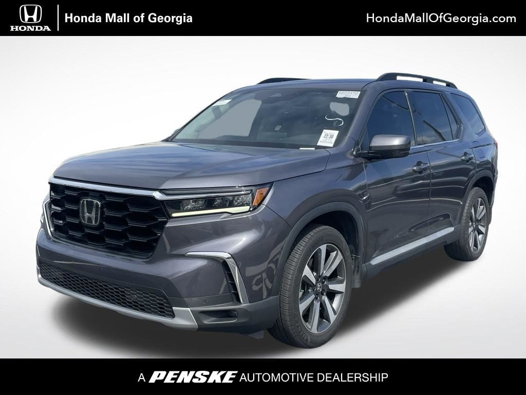 2024 Honda Pilot Touring AWD's photo