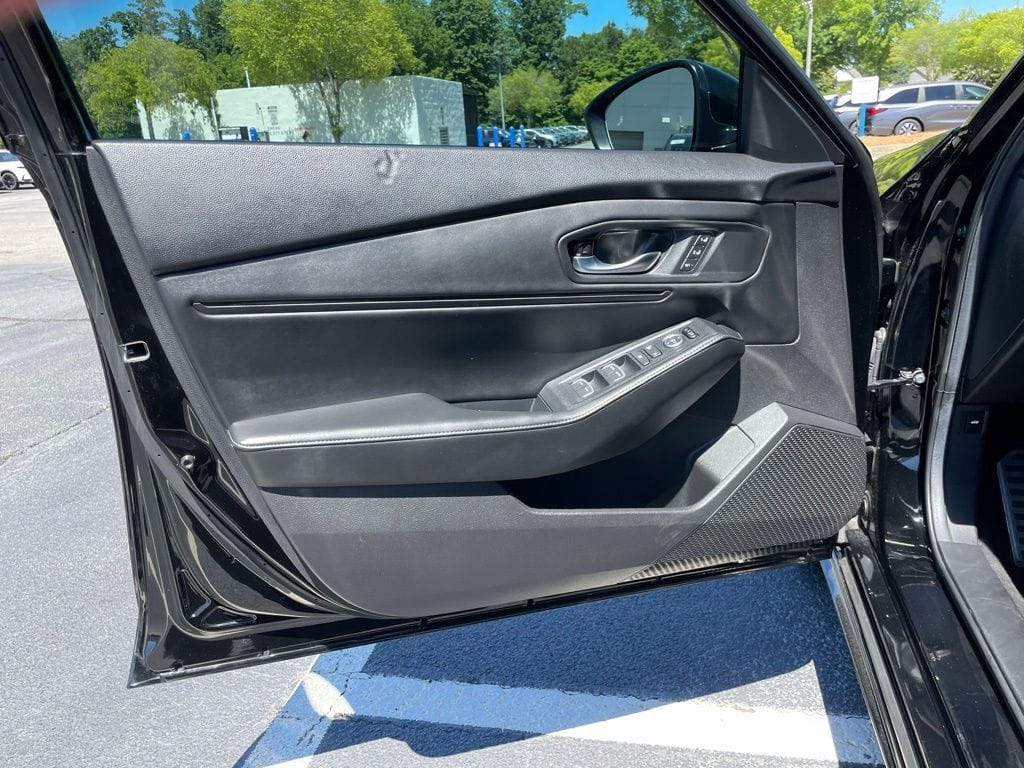 2025 Honda Accord Hybrid Sport-L - Photo 23
