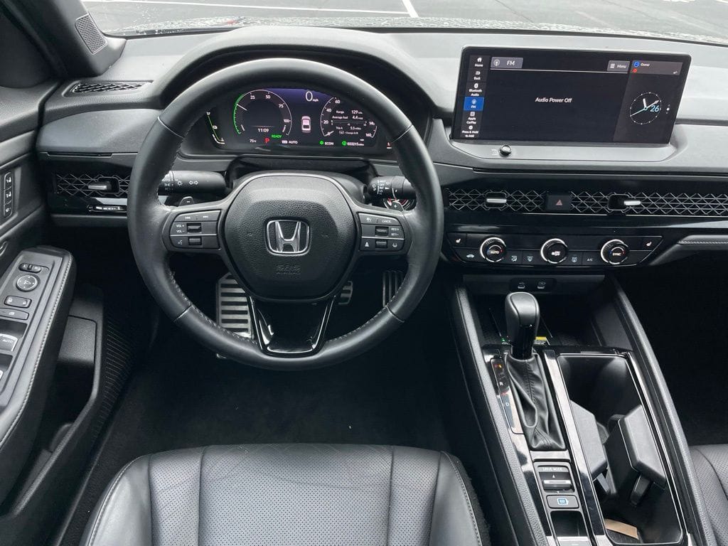 2025 Honda Accord Hybrid Sport-L - Photo 11