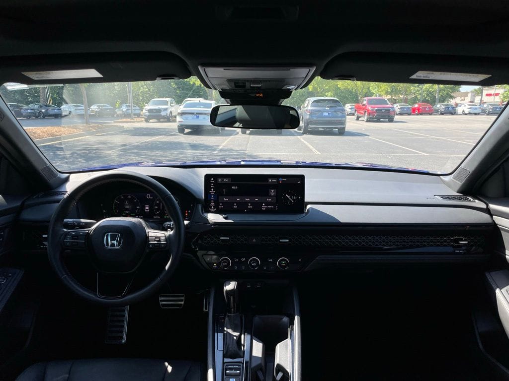 2025 Honda Accord Hybrid Sport-L - Photo 9