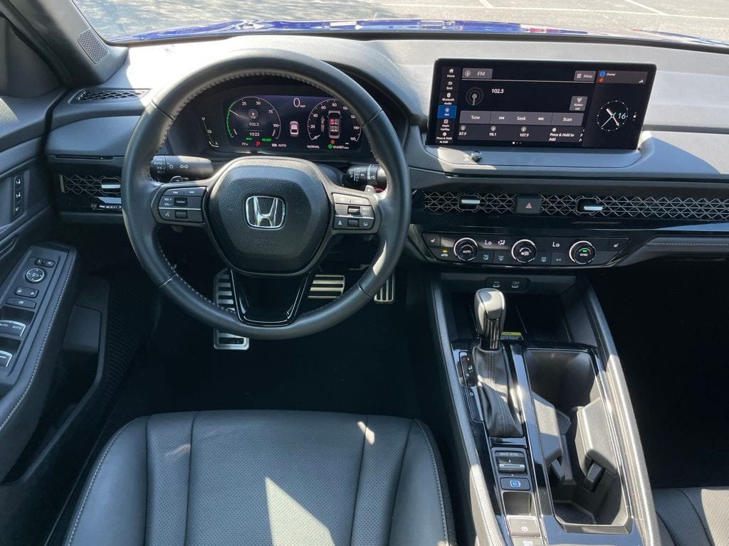 2025 Honda Accord Hybrid Sport-L - Photo 10