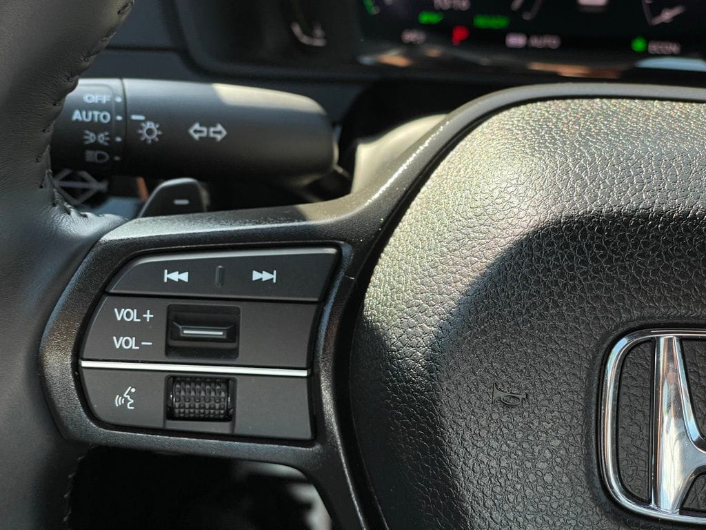 2025 Honda Accord Hybrid Sport - Photo 15