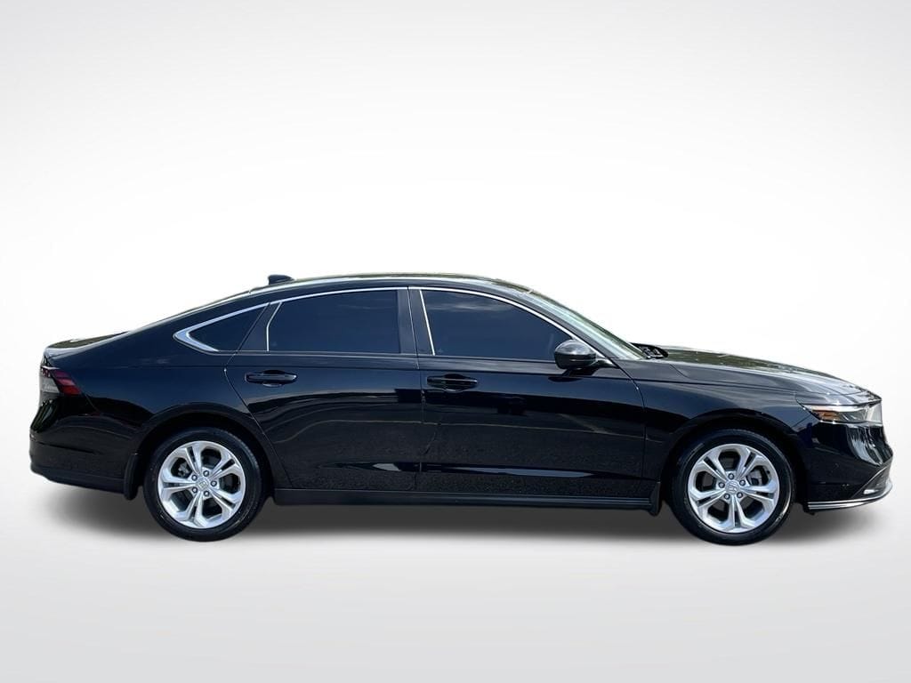 2025 Honda Accord LX - Photo 7
