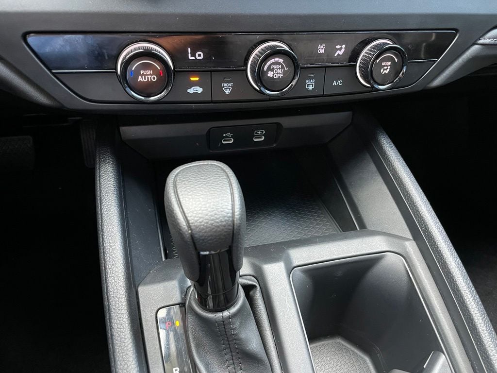 2025 Honda Accord LX - Photo 18