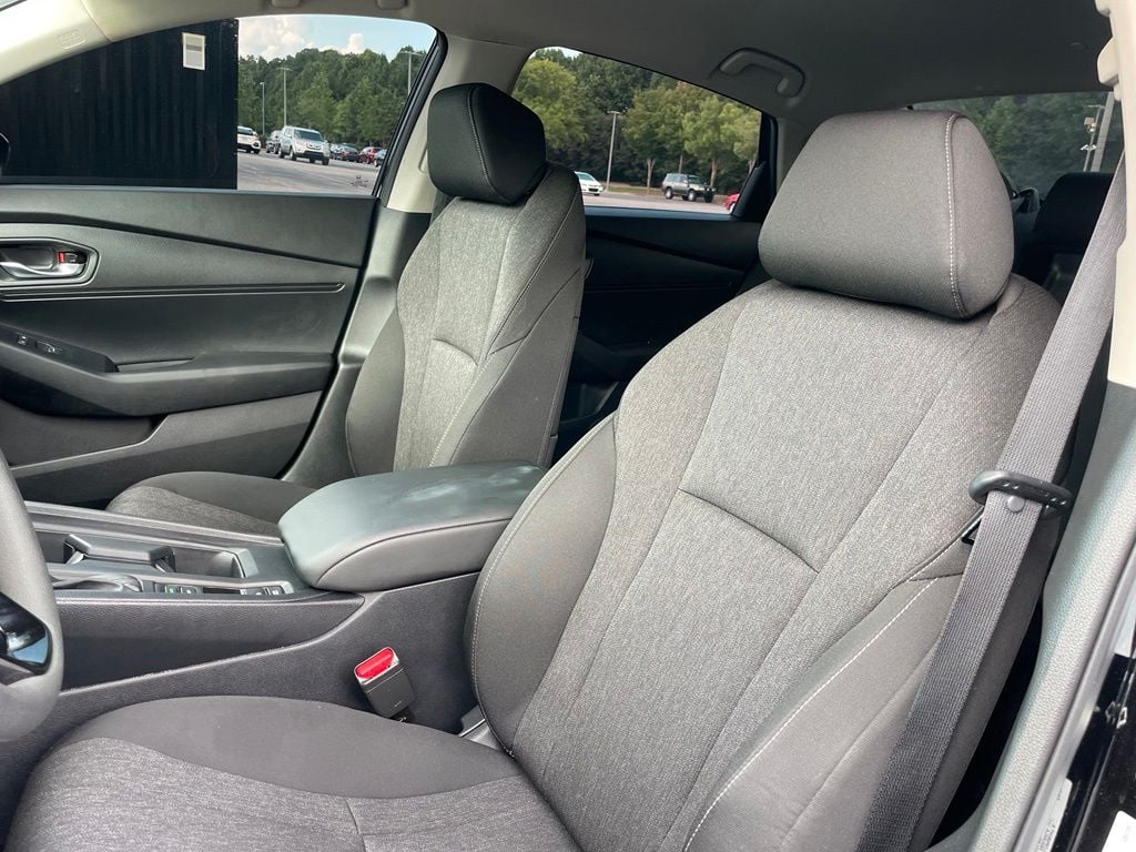 2025 Honda Accord LX - Photo 25