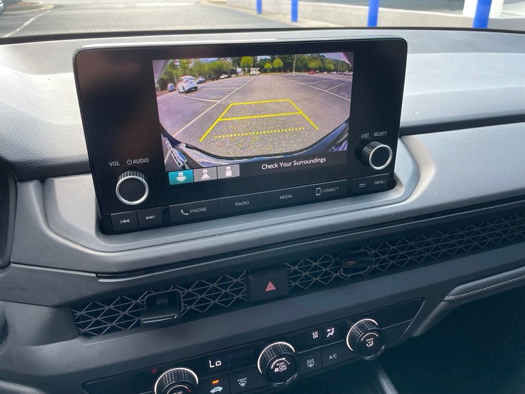 2025 Honda Accord LX - Photo 17