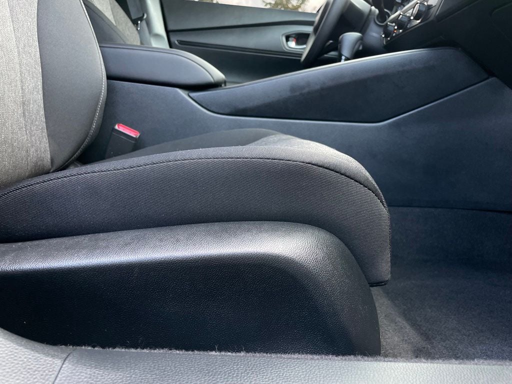 2025 Honda Accord LX - Photo 30