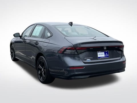 2025 Honda Accord Sedan SE