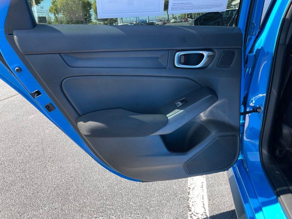 2025 Honda Civic Hatchback Sport - Photo 37