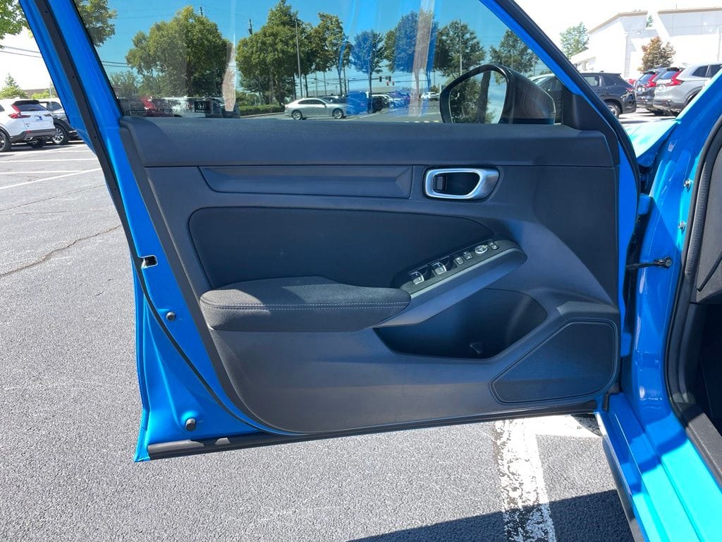 2025 Honda Civic Hatchback Sport - Photo 23