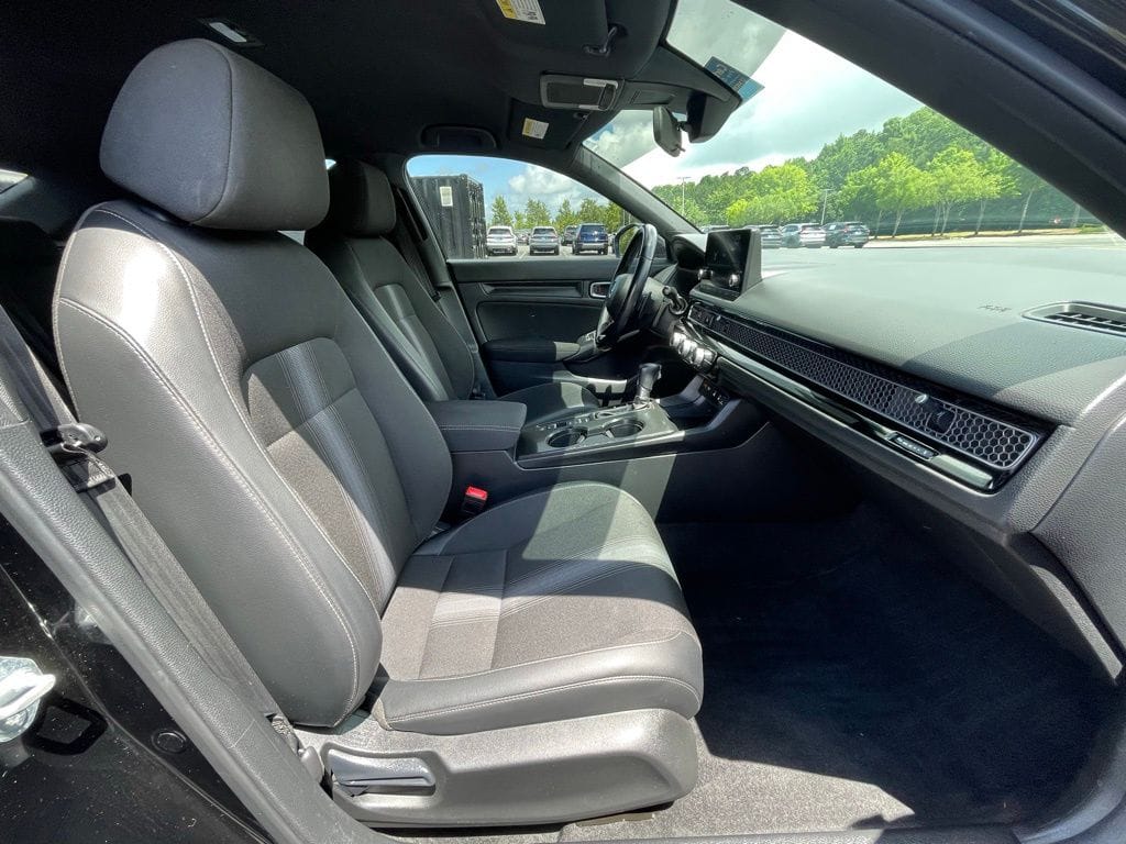 2025 Honda Civic Sport - Photo 31